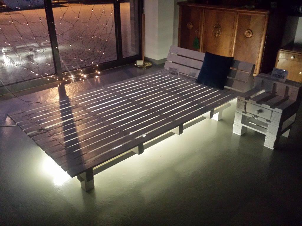 Palettenbett LED Nr2